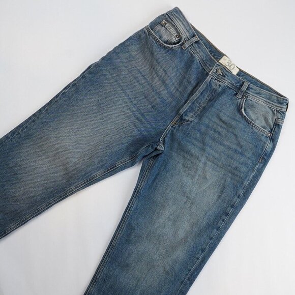 Free People Maggie Straight Leg Jeans Mid Rise Raw Hem - Size 30 - EUC - Picture 3 of 9
